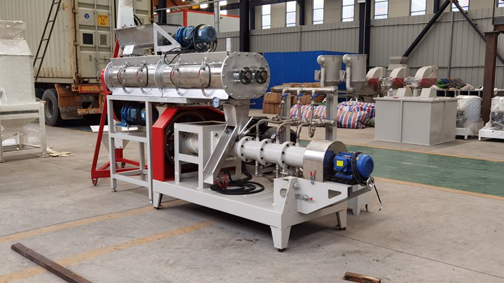 Dog cat feed making machine - SLG65 - DATONG (China 